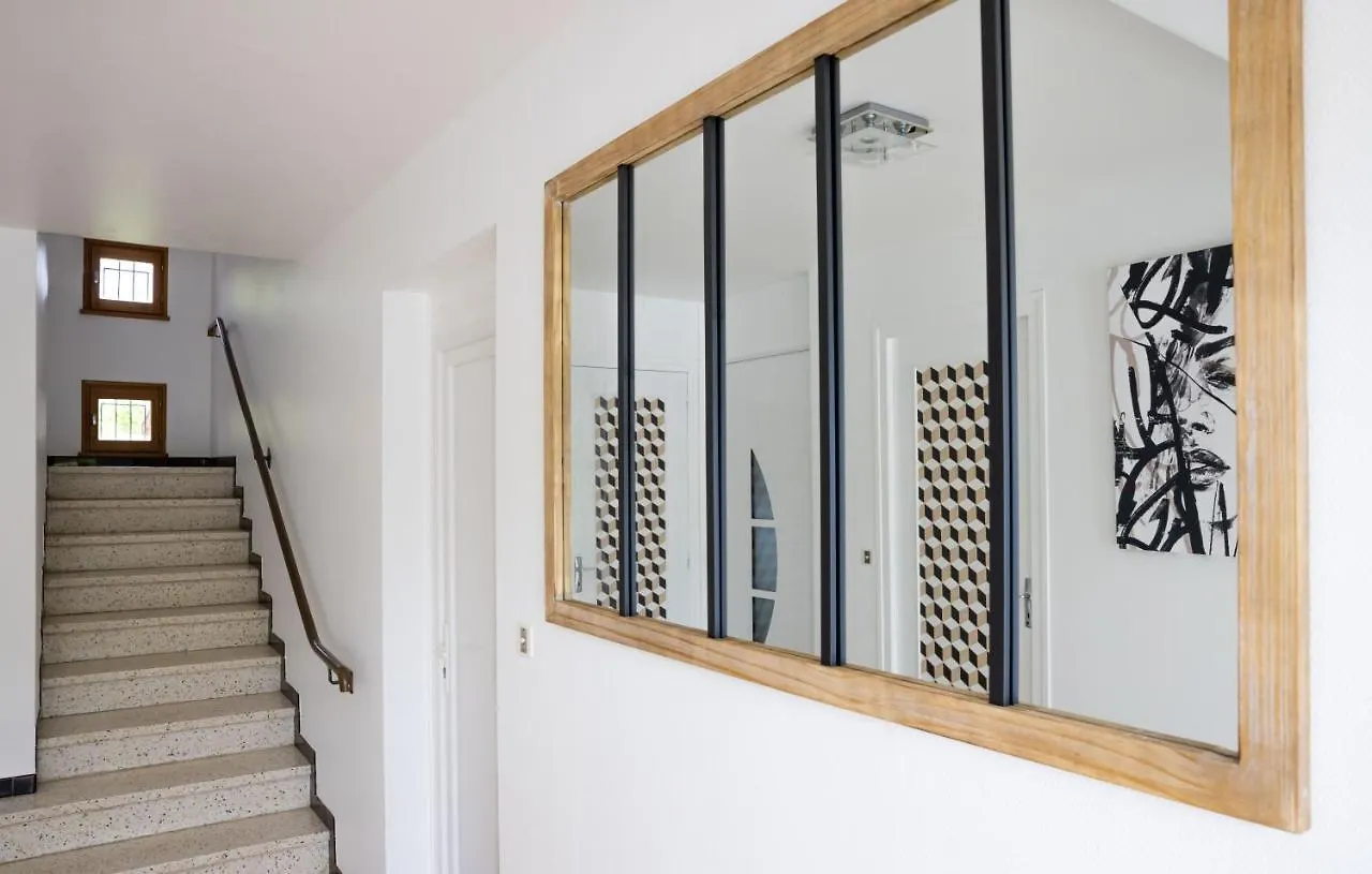 Lac et Montagne: Spacious Apartment with Terrace near St Jorioz Saint-Jorioz 0*,